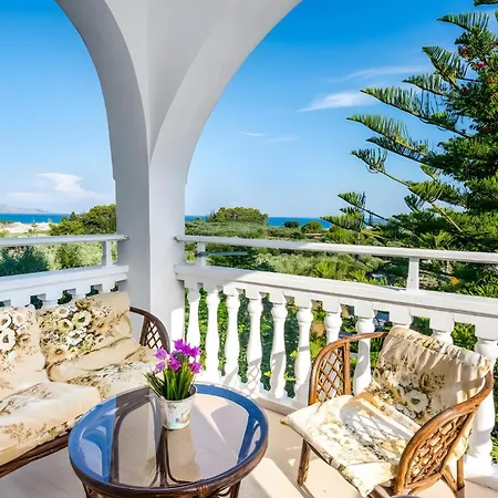 Πανσιόν Tamar Apartments,